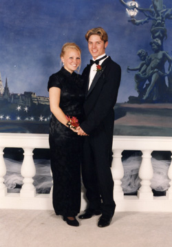 Paris at Night, couple